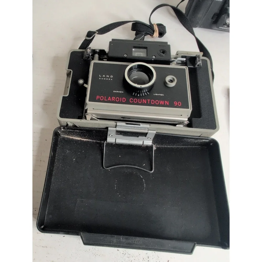 Vtg Camera Lot Kodak Handle Instamatic 20 Minolta Freedom 100 Polaroid 90 Sima